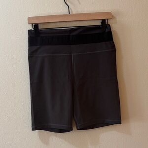 Kittenish Women's Dark Gray Biker Spandex Shorts